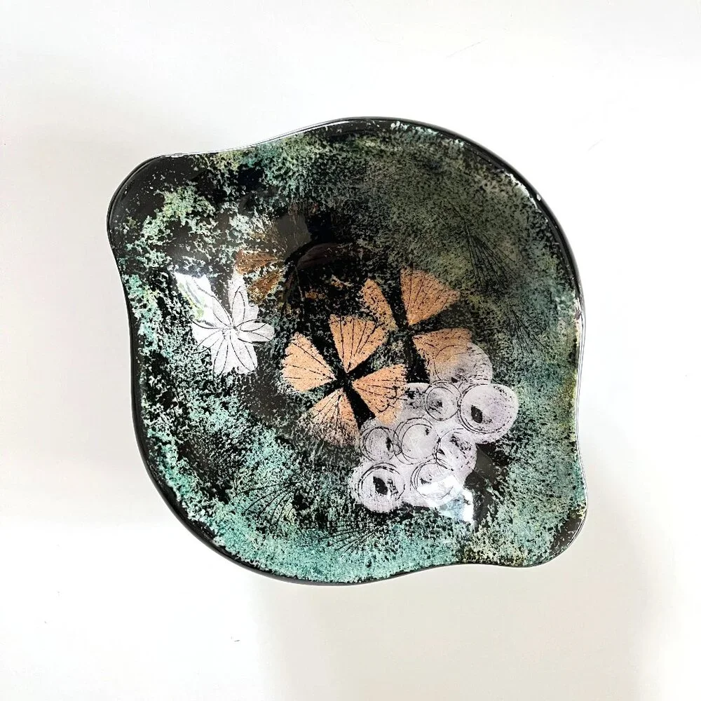 Vintage MCM Sascha Brastoff Black and Green Ceramic Atomic Floral Dish